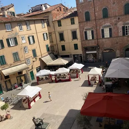 Apartment Puccini's Home, Elegant In Piazza Puccini *